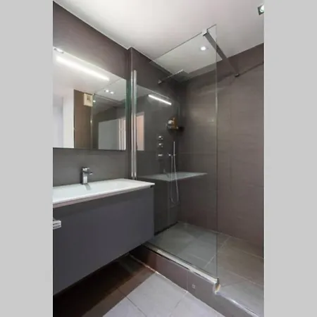 Apartman Prox.gare Montparnasse-galeries Lafayette! 4pers. *