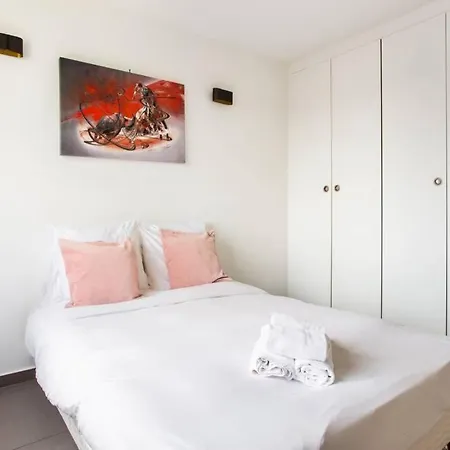 Prox.gare Montparnasse-galeries Lafayette! 4pers. Apartment